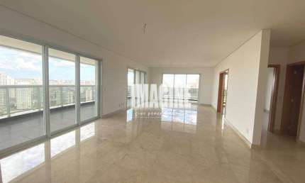 Apartamento no Tatuapé com 4 Suítes, 6 Vagas, 335m²