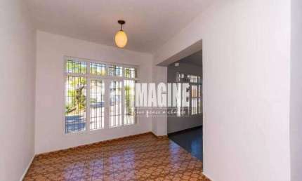 Sobrado na Vila Formosa com 3 Dormitórios, 2 Vagas, 220 m²