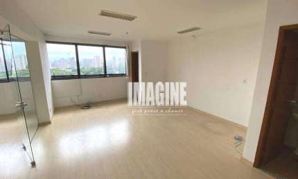 Sala comercial com 3 salas para alugar na Rua Apucarana, Tatuapé, São Paulo