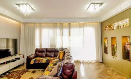 Apartamento no carrão com 3 dormitórios sendo 3 suítes, sacada, 2 vagas, 105 m²