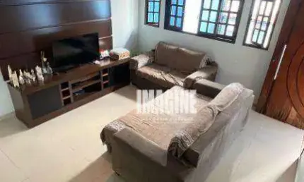 Sobrado no são lucas com 3 dormitórios sendo 1 suíte, 6 vagas, 250m²