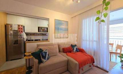 Apartamento na Vila Formosa com 2 Dormitórios, Sacada, 1 Vaga, 56 m²
