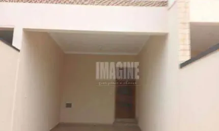 Sobrado na Vila Matilde com 2 Dormitórios sendo 2 Suítes, 2 Vagas, 85m²