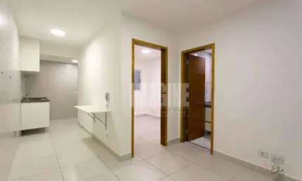 Apartamento no Carrão com 1 Dormitório, 1 Banheiro, 40 m²