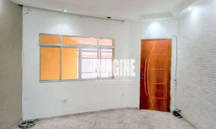 Sobrado na Vila Matilde com 2 Dormitórios, 1 Vaga, 85m²