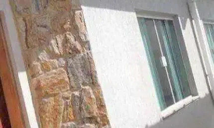 Sobrado em condomínio em itaquera com 2 suítes, 1 vaga, 72m²