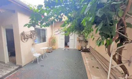 Casa com 5 quartos à venda na Rua Américo Vespucci, Vila Prudente, São Paulo