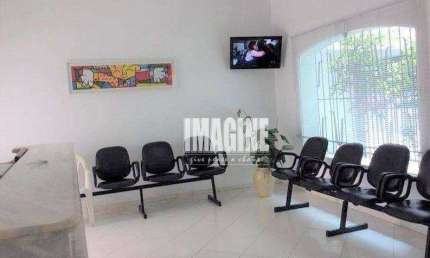Casa Comercial no Tatuapé com 16 Dorms sendo 12 Suítes, 8 Vagas, 400m²