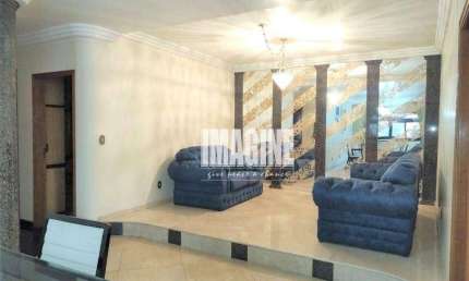 Casa Térrea no Cangaíba com 6 Dorms sendo 4 Suítes, 5 Vagas, 450m²