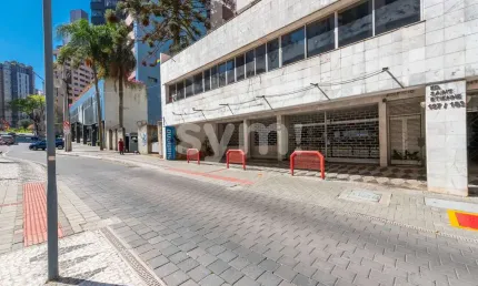 Ponto comercial à venda na Avenida República Argentina, 183, Batel, Curitiba por R$ 2.790.000