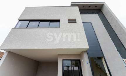 Casa em condomínio fechado com 3 quartos à venda na Rua Hermínio Cardoso, 30, Tingui, Curitiba por R$ 849.000