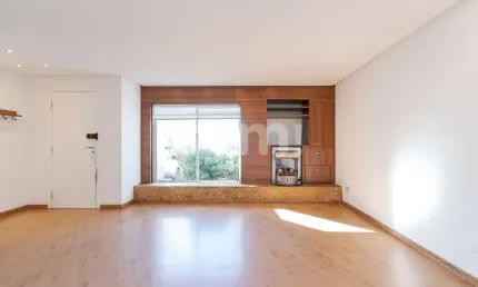 Casa em condomínio fechado com 3 quartos à venda na Rua Tobias de Macedo Júnior, 601, Santo Inácio, Curitiba por R$ 1.050.000