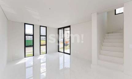 Casa em condomínio fechado com 3 quartos à venda na Rua Irma Schreiner Maran, 503, Santa Cândida, Curitiba por R$ 1.090.000