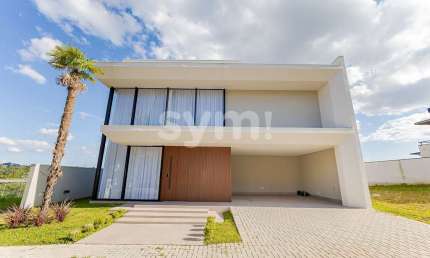 Casa em condomínio fechado com 3 quartos para alugar na Professor Alberto Krause, 1150, Pilarzinho, Curitiba por R$ 18.000