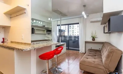 Apartamento com 1 quarto para alugar na Rua Nunes Machado, 068, Centro, Curitiba por R$ 2.400