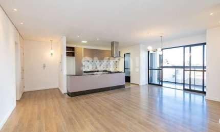 Apartamento com 3 quartos para alugar na Rua João Batista Dallarmi, 961, Santo Inácio, Curitiba por R$ 5.500