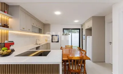 Casa em condomínio fechado com 3 quartos à venda na rua eugênio flor, 390, abranches, curitiba por r$ 1.140.000