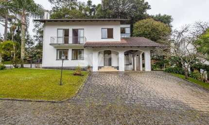 Casa em condomínio fechado com 4 quartos para alugar na Avenida Paraná, 5001, Santa Cândida, Curitiba por R$ 6.990