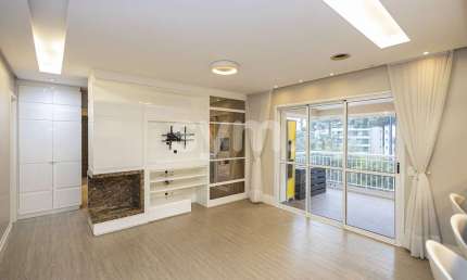 Apartamento com 2 quartos para alugar na Rua Deputado Heitor Alencar Furtado, 2600, Mossunguê, Curitiba por R$ 5.500