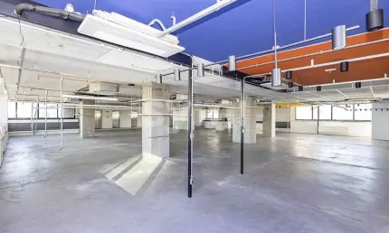 Sala comercial para alugar na Rua Deputado Heitor Alencar Furtado, 3350, Mossunguê, Curitiba por R$ 38.000