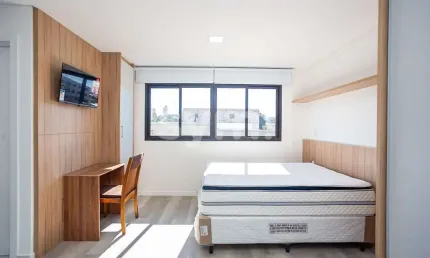 Apartamento com 1 quarto para alugar na Rua Desembargador Westphalen, 1627, Rebouças, Curitiba por R$ 2.400