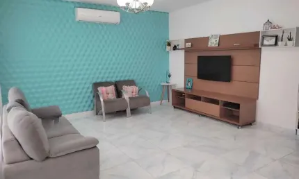 Casa com 3 quartos à venda na Avenida Alcides Cândido dos Santos, 421, Balneário Pires, Praia Grande