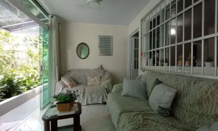 Casa com 2 dormitórios à venda, 134 m² por r$ 770.000,00 - aviação - praia grande/sp