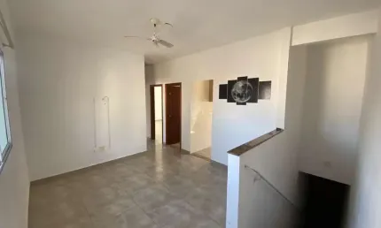 Casa com 3 dormitórios, 94 m² - venda por R$ 360.000,00 ou aluguel por R$ 2.200,00/mês - Jardim Imperador - Praia Grande/SP