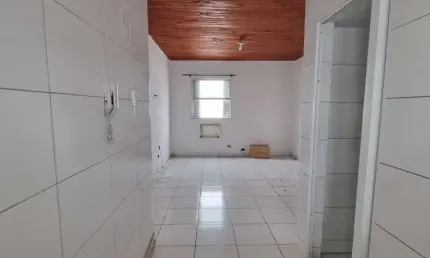 Kitnet com 1 dormitório à venda, 26 m² por R$ 194.000,00 - Vila Guilhermina - Praia Grande/SP