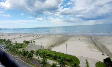 Apartamento com 2 quartos à venda na Avenida Presidente Castelo Branco, 11302, Balneário Pires, Praia Grande