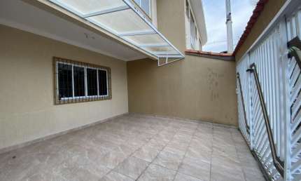 Sobrado para vender com parcelamento direto no Flórida