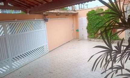 Casa com 3 dormitórios à venda, 100 m² por R$ 900.000,00 - Caiçara - Praia Grande/SP