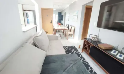 Apartamento com 2 dormitórios à venda, 67 m² por R$ 420.000,00 - Vila Guilhermina - Praia Grande/SP