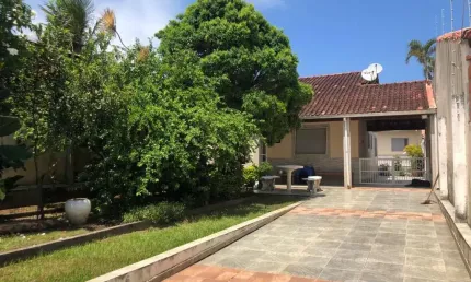 Casa com 2 quartos à venda na Rua Afanasi Petecof, 1331, Estância Balneária de Itanhaém, Itanhaém