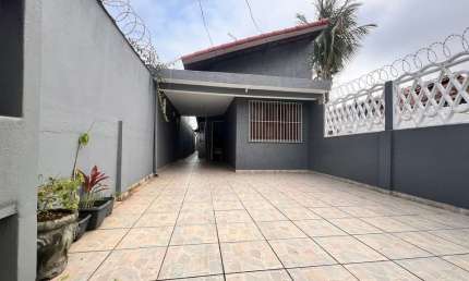 Casa a venda na Vila Mirim, com 212 m² por R$ 486.000 - Maracanã - Praia Grande/SP