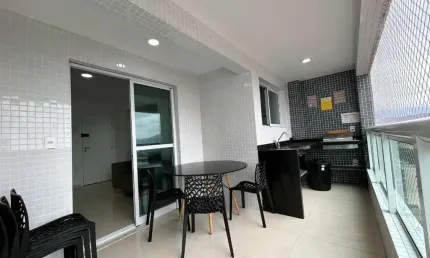 Apartamento alto padrão novo frente mar no Maracanã