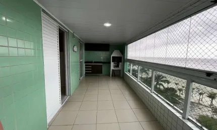 Apartamento frente mar à venda no Balneário Flórida