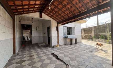 Casa com 3 quartos à venda na Rua José Demar Peres, 1025, Balneário Pires, Praia Grande