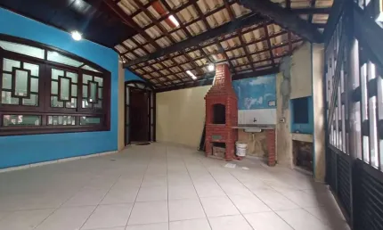 Sobrado à venda, 160 m² por R$ 590.000,00 - Vila Guilhermina - Praia Grande/SP