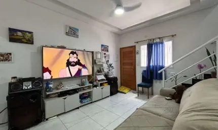 Casa em condomínio fechado com 2 quartos à venda na Avenida Luzia Encarnação Vidal, 531, Aviação, Praia Grande