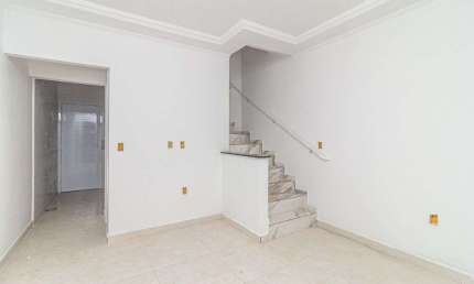 Sobrado com 2 dormitórios à venda, 55 m² por R$ 302.000,00 - Solemar - Praia Grande/SP