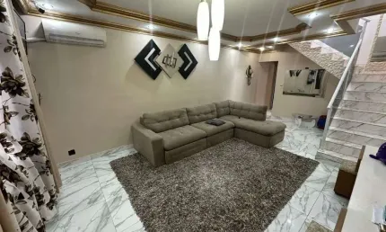 Sobrado com 4 dormitórios à venda, 246 m² por R$ 1.200.000,00 - Mirim - Praia Grande/SP