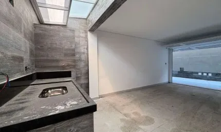Casa em condomínio fechado com 2 quartos à venda na Rua Nicarágua, 749, Guilhermina, Praia Grande