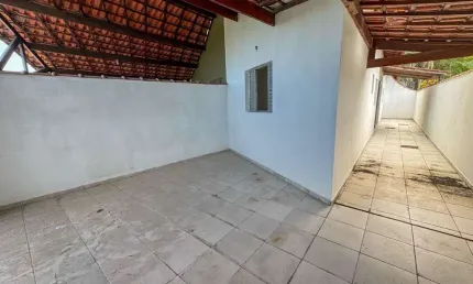 Casa com 2 quartos à venda na Rua Aracy Penha Sales dos Anjos, 1, Solemar, Praia Grande