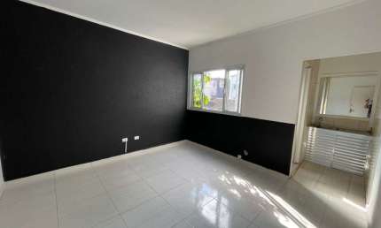 Sala comercial para alugar na Rua Mihailo Lukich Michel, 134, Boqueirão, Praia Grande