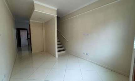 Casa em condomínio fechado com 2 quartos à venda na Avenida Professora Heleny Rosa, 309, Jardim Melvi, Praia Grande