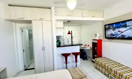 Kitnet com 1 dormitório à venda, 25 m² por R$ 210.000,00 - Itararé - São Vicente/SP