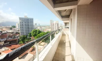 Apartamento à venda no Caiçara em Praia Grande - SP.