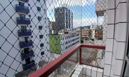Apartamento para venda de 1 dormitório na  vila guilhermina em praia grande-sp.