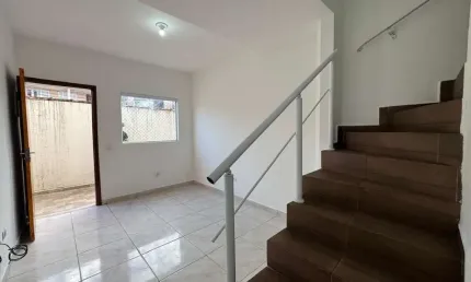 Casa em condomínio fechado com 2 quartos à venda na Rua Olga de Almeida Machado, 84, Vila Antártica, Praia Grande